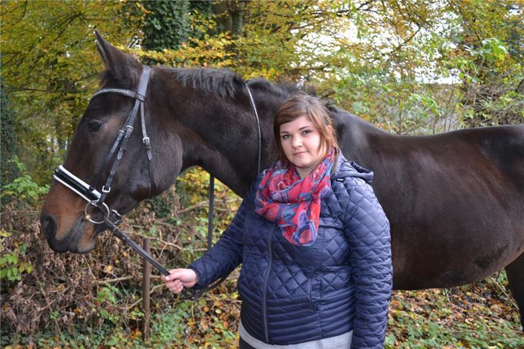 Nur auf den ersten Blick wurde Cordy, das Pferd von Fenja Gerken, bei der Kollision mit einem Kleintransporter nicht verletzt.
