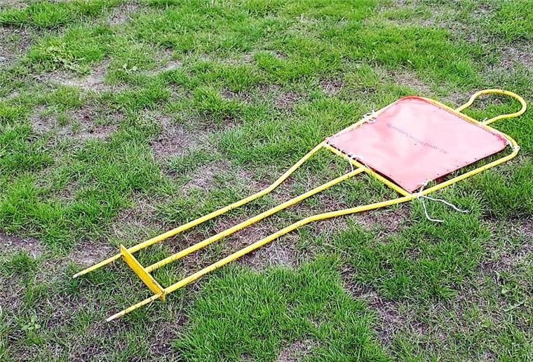 Unbekannte haben wieder auf Sportplatz des TSV Bederkesa randaliert Freistoßdummy