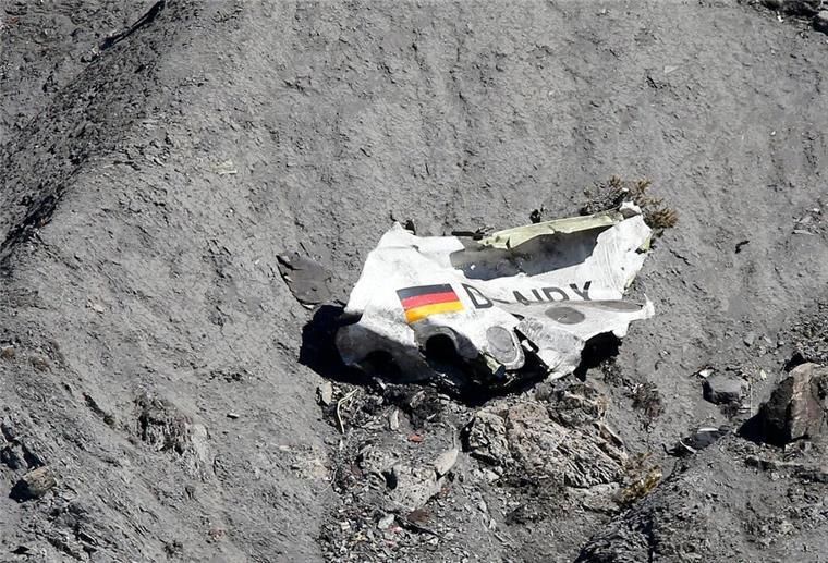 Nur noch Trümmer blieben von einem Germanwings-Flug nach Düsseldorf. (Archivbild)