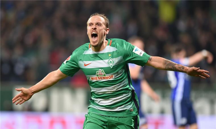 Ob Werder Bremens Angreifer Max Kruse nach seinem Schlüsselbeinbruch gegen den FC Augsburg schon wieder von Beginn an spielen kann, ist noch offen.