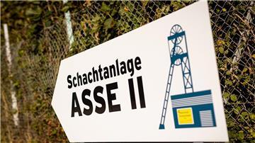 Oberhalb der Schachtanlage Asse soll Atommüll nur kurzzeitig für Untersuchungen gelagert werden. (Archivbild)