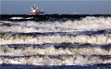 Oder hier vor Warnemünde.