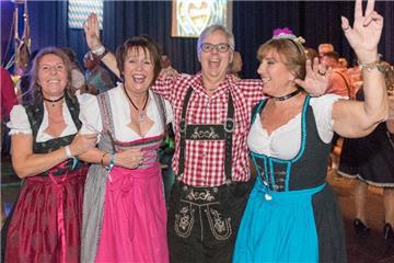 Oktoberfest in der Bremerhavener Stadthalle.