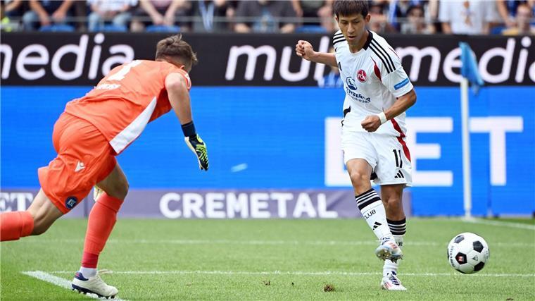 Dreimal Siwsiwadse: Klose verliert Debüt als Nürnberg-Coach Okunuki erzielte für Nürnberg das 1:0 in Karlsruhe.