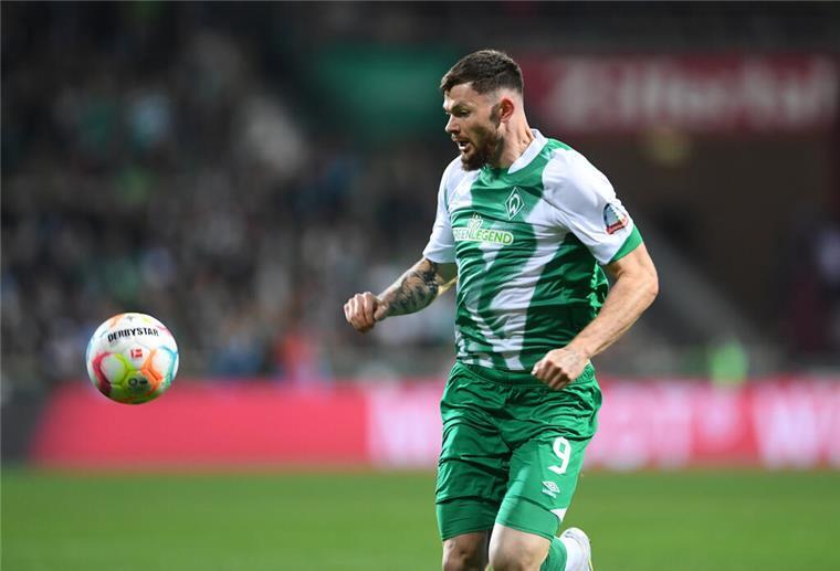 Jetzt ist es amtlich! Kurs England - Werder Bremen leiht Burke aus Oliver Burke will sich in Birmingham durchsetzen.