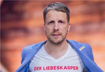 Oliver Pocher hat mal wieder für Aufsehen gesorgt - dieses Mal mit Gags unter der Gürtellinie über einen Gast in seinem Publikum.