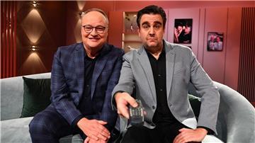 Oliver Welke (l) und Bastian Pastewka in „Welke & Pastewka - Wiedersehen macht Freude!“.