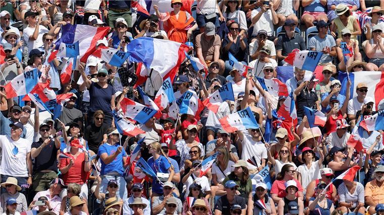 „Allez les Bleus“: Paris feiert Olympia und seine Helden Olympia wird immer mehr zu einer großen Sportparty.