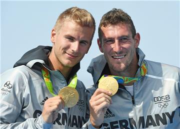 Olympiasieger 2012, Doppel-Olympiasieger 2016, fünfmaliger Weltmeister, Europaspiele-Sieger 2015, etliche EM-Titel: Sebastian Brendel (rechts im Bild mit Jan Vandrey) verkörpert wie kein anderer Kanute den Erfolg und hat somit auch den diesjährigen deutschen Olympiaspiegel aufgebessert.