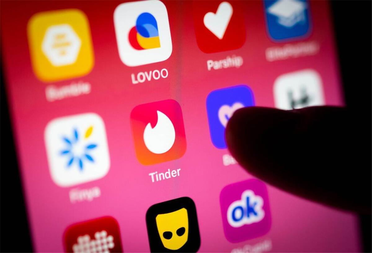Emotional erschöpft durch Swipen und Ghosting: So gefährlich ist Online-Dating Emotionale Erschöpfung, Ghosting und Enttäuschung: Online-Dating bringt viele Nutzer psychisch an ihre Grenzen, wie eine neue Umfrage belegt.