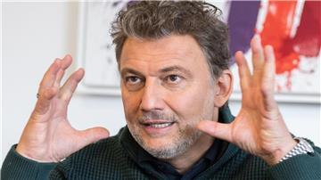 Opernstar Jonas Kaufmann musste beim Konzert zum 100. Todestag von Giacomo Puccini nur mit dem Klavier auskommen. (Archivbild)