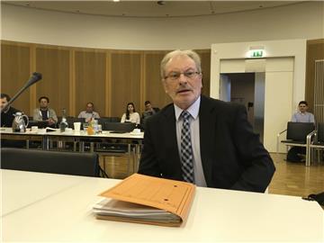 Ordnungsamtsleiter Horst Keipke sagte am Freitag als Zeuge im Untersuchungsausschuss aus.