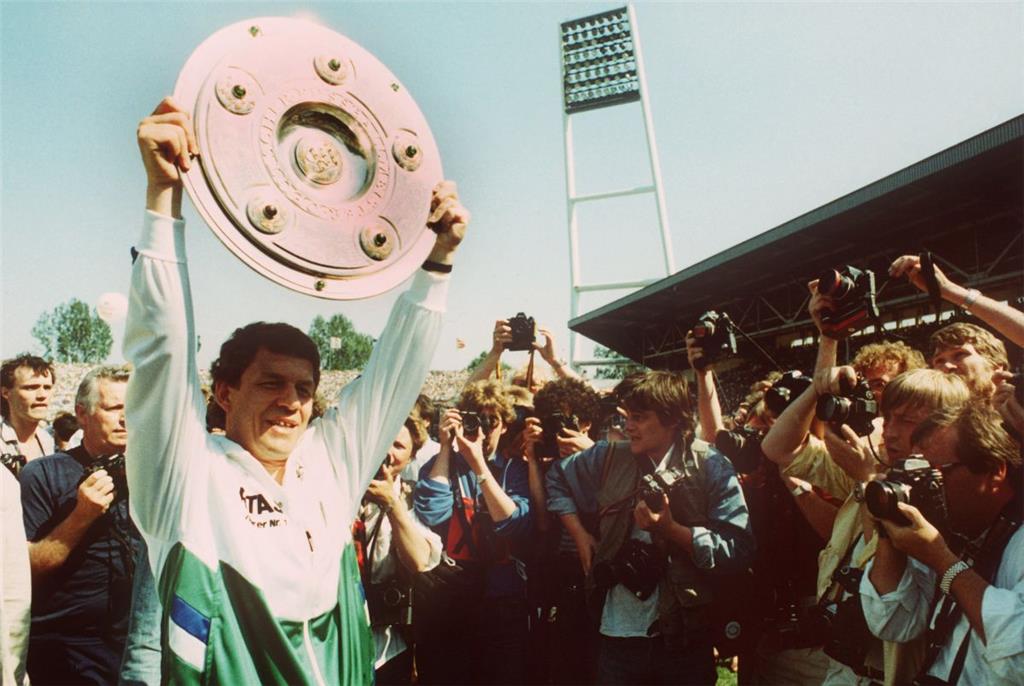 Otto Rehhagel prägte bei Werder eine ganze Ära: Er war vom 1. April 1981 bis 30....