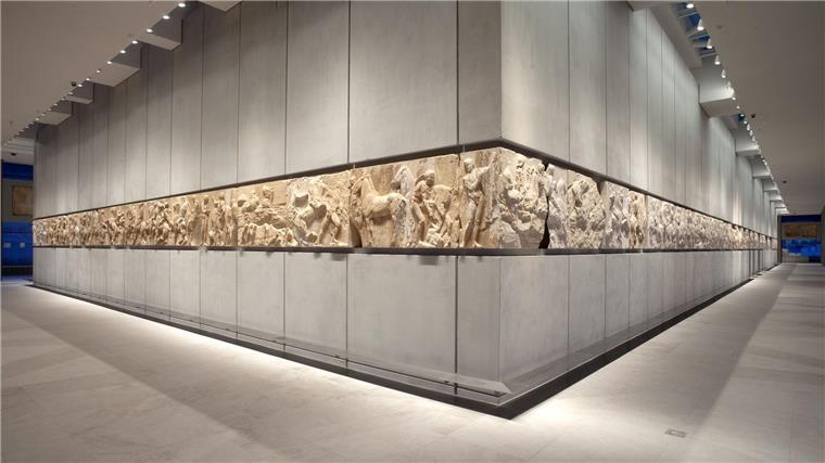 Streit um Parthenon-Fries: „Die ganze Welt würde lächeln“ Parthenon-Fries im Akropolis-Museum - die fehlenden Teile sind aus Gips