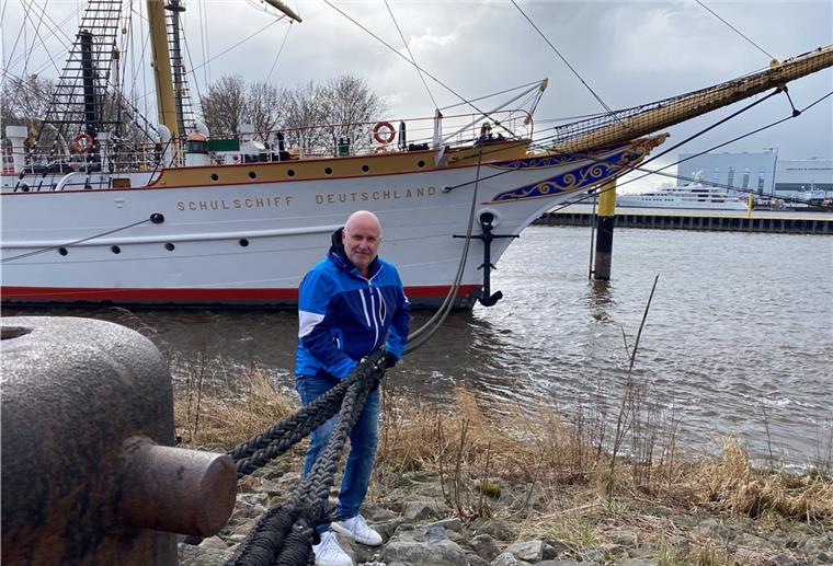 Peter Nowack will die „Schulschiff Deutschland“ in Vegesack halten. 