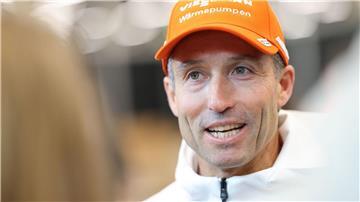 Peter Schlickenrieder wird neben seiner Funktion als Teamchef nun auch die Aufgaben des Sportdirektors Langlauf übernehmen.