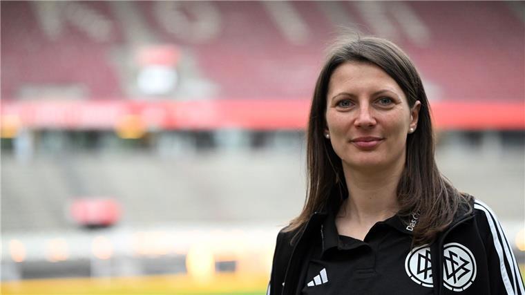 Pfeift das DFB-Pokalfinale am 1. Mai: die Schiedsrichterin Annika Kost vom Verein Holzpfosten Schwerte 05 aus dem Fußballverband Westfalen.