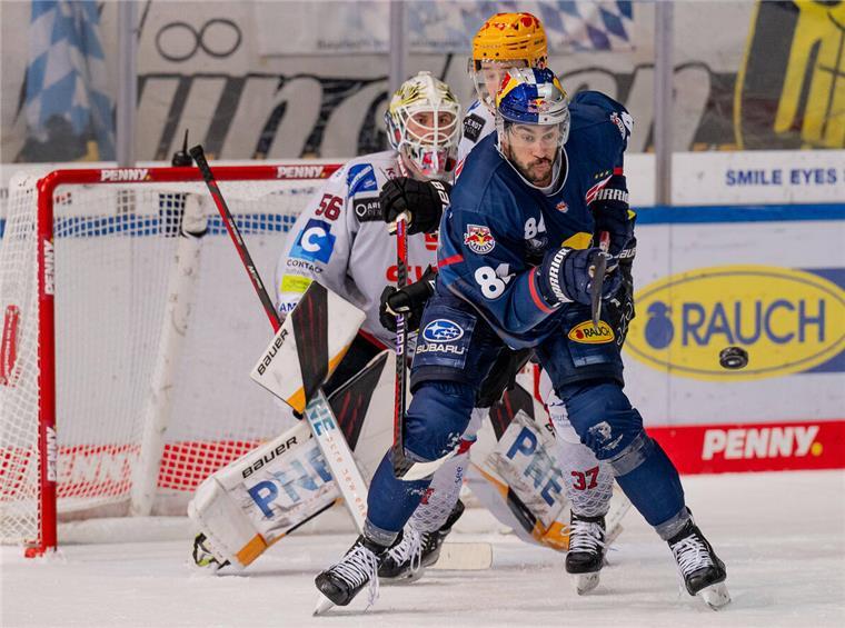 Pinguins-Keeper Maximilian Franzreb bekam am Freitagabend in München wieder viel Arbeit, konnte die Niederlage trotz starker Leistung jedoch nicht verhindern.