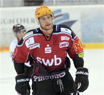 Pinguins-Stürmer Jan Urbas konnte die Niederlage in Mannheim nicht verhindern.