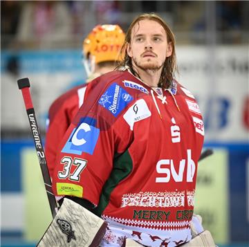 Pinguins-Torhüter Kristers Gudlevskis musste ein halbes Dutzend Gegentreffer hinnehmen.