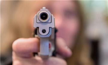 Pistole vor der Nase? Einfach einen Heranfall vortäuschen! Vorgemacht hat dies ein 68-Jähriger in Bremen.