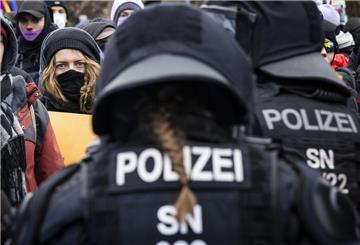 Polizeieinsatz in Riesa: Demonstranten erheben schwere Vorwürfe