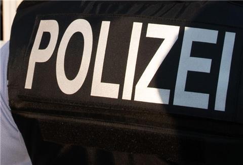 Polizisten haben in Brake eine Frau gerettet.