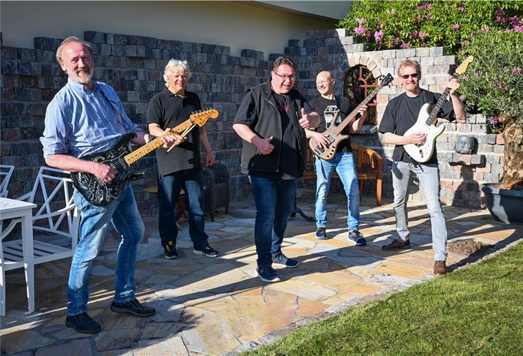Portland treten am Donnerstag beim dritten Konzert des Musiksommers im Fischereihafen auf. Die Band aus Bremerhaven spielt vor allem Oldies.