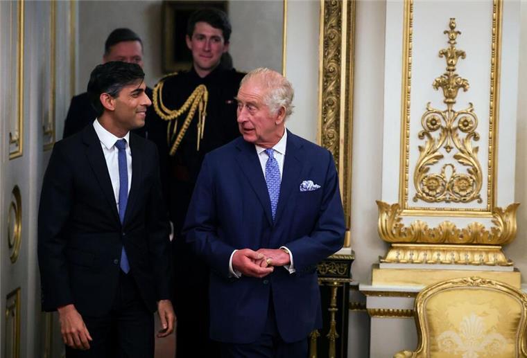 Nach Krebsdiagnose: Hoffen auf royale Aussöhnung Premierminister Rishi Sunak ist in regelmäßigem Kontakt mit König Charles.