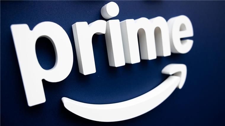 Giulia Siegel versucht sich für neue Show an Bergbesteigung Prime Video will zwölf Promis einen hohen Berg besteigen lassen - nun sind erste Kandidaten bekanntgegeben worden.