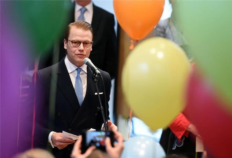 Der Schattenprinz: Daniel von Schweden wird 50 Prinz Daniel von Schweden wird 50.