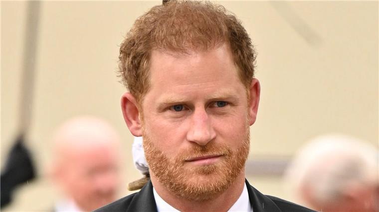 Klage gegen „Sun“: Rückschlag für Prinz Harry Prinz Harry geht seit Längerem gegen britische Boulevardmedien vor, denen er Bespitzelung vorwirft.