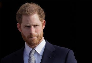 Prinz Harry hier noch in den Gärten des Buckingham-Palasts.