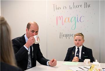 Prinz William besucht die St. Michael’s Church of England High School.