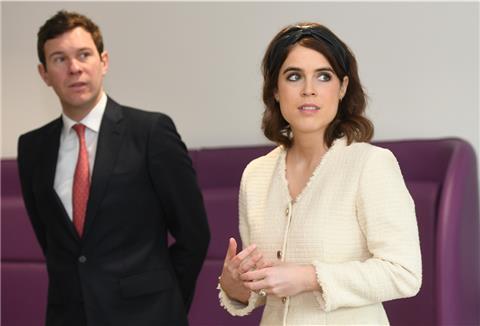 Prinzessin Eugenie ist mit Eheman Jack Brooksbank Medien zufolge in die Residenz von Prinz Harry und Meghan eingezogen. 