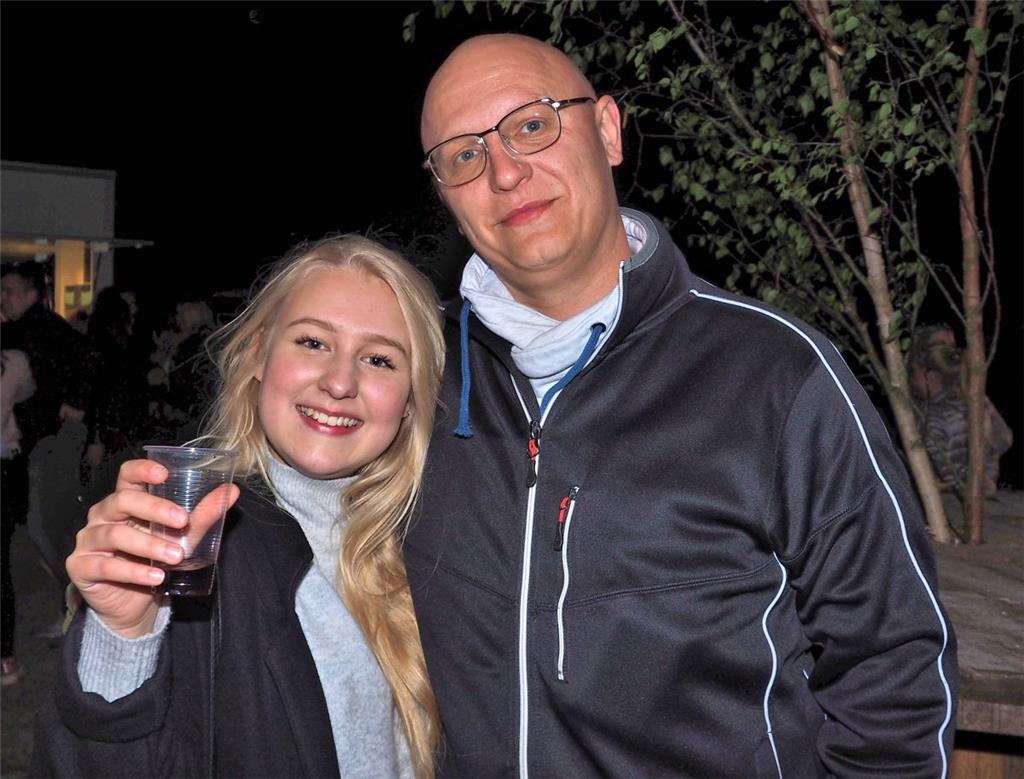 Prost!!! &quot;Rock in den Mai 2019&quot; in Sievern. Foto: Stehn