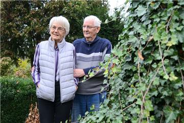 Pünktlich zum 30. Jahrestag des Mauerfalls ziehen Rita und Eckhard Roloff aus Geestenseth im Cuxland zurück in den Osten. 