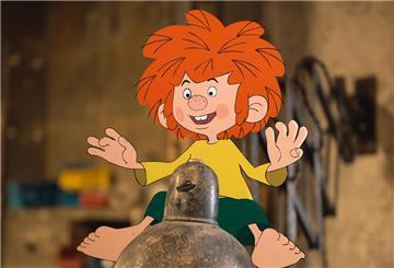 Eine
Die Zeichentrickfigur Pumuckl sitzt auf einer Lampe. Im Herbst kommt ein neuer Film mit dem kleinen Kobold in die Kinos.
