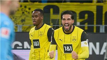 Pure Erleichterung bei BVB-Kapitän Emre Can.