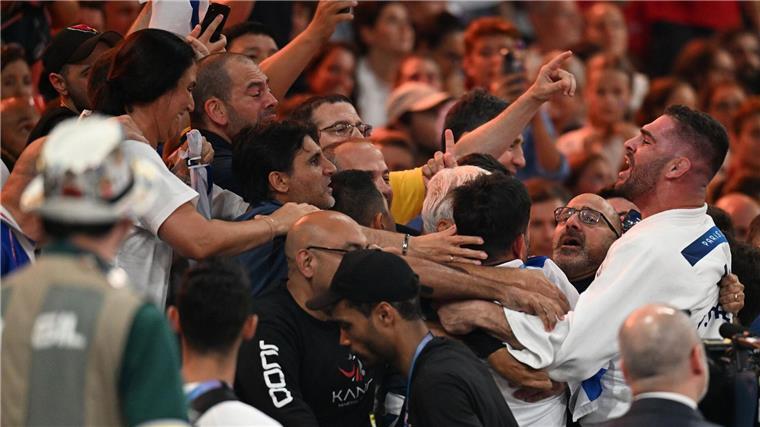 Zwischen Krieg und Medaillentraum: Israels spezielle Spiele Pure Freude: Judoka Peter Paltchik gewann in Paris Olympia-Bronze.