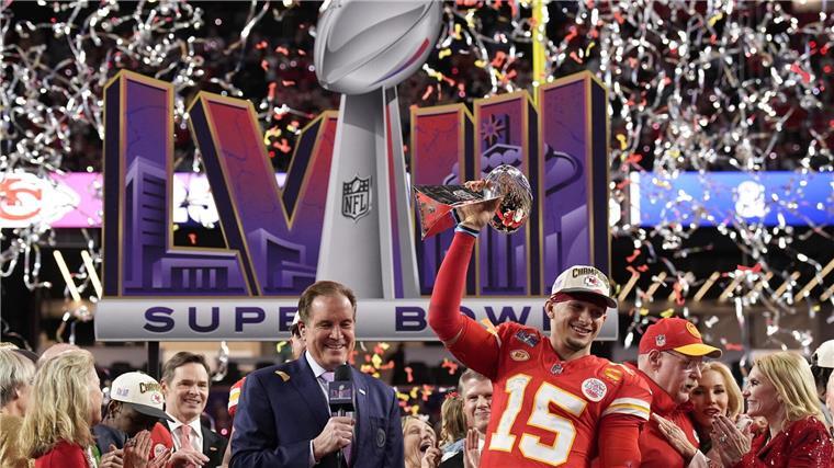 Die Kansas City Chiefs holen sich den Super Bowl mit Comeback-Qualitäten