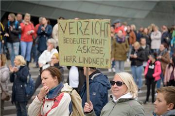 &quot;Fridays For Future&quot;: Demonstration in Bremerhaven.  Foto: Schimanke