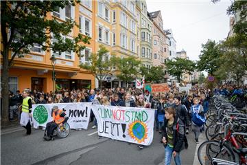 &quot;Fridays For Future&quot;: Demonstration in Bremerhaven.  Foto: Schimanke
