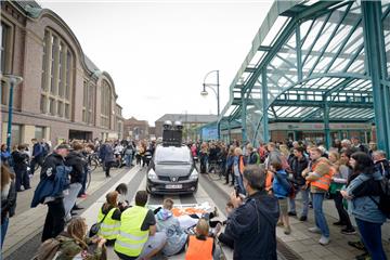 &quot;Fridays For Future&quot;: Demonstration in Bremerhaven.  Foto: Schimanke