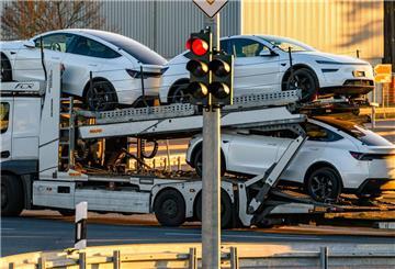 Elektrofahrzeuge vom Typ Tesla Model Y 