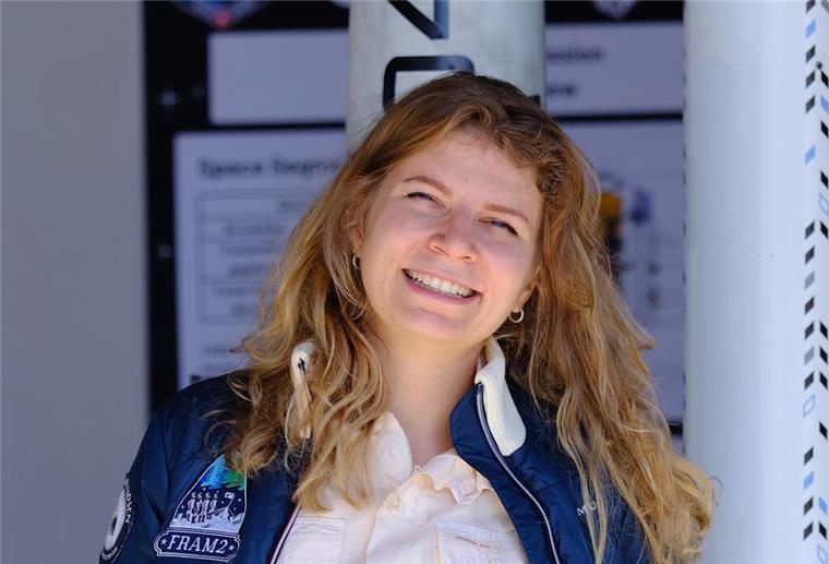 Raumfahrtgeschichte geschrieben: Erste deutsche Frau hat das All erreicht Schwerelos, aber nicht ohne Folgen: Rabea Rogge spürt die Last der Rückkehr. Ihr Ziel: Frauen für Wissenschaft entflammen.