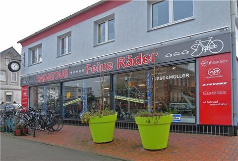 Außenansicht der Rad & Tour- Filiale in der Schiffdorfer Chaussee 192 in Bremerhaven