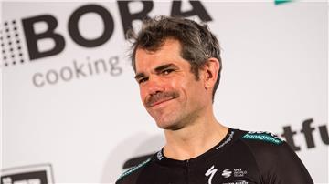Ralph Denk macht sich Gedanken über die Struktur des Radsports.