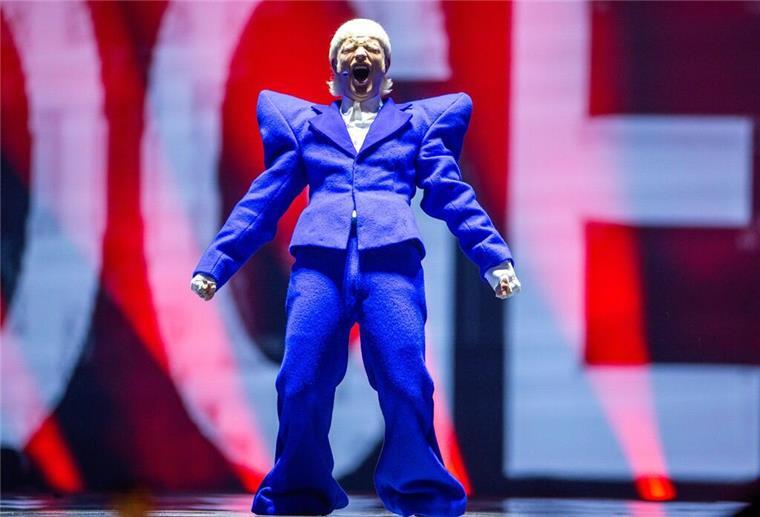 Rapper Joost Klein sicherte sich in diesem Jahr mit „Europapa“ einen Platz im Finale.