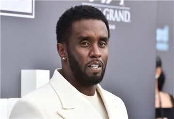 Rapper Sean „Diddy“ Combs entschuldigt sich für die Gewalt auf dem Hotelflur.